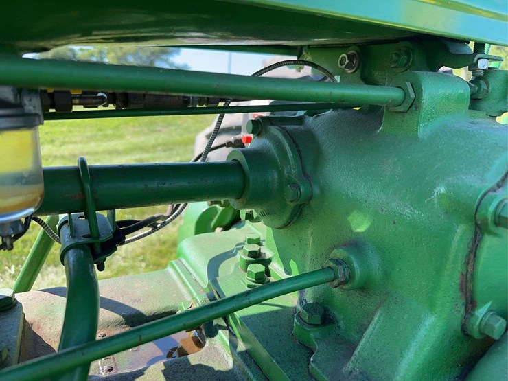 john-deere-a-image-13