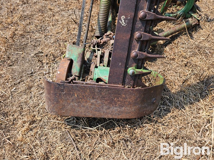 john-deere-350-image-19