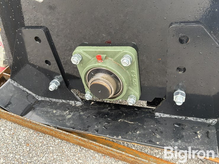 2026-massey-ferguson-730-image-18