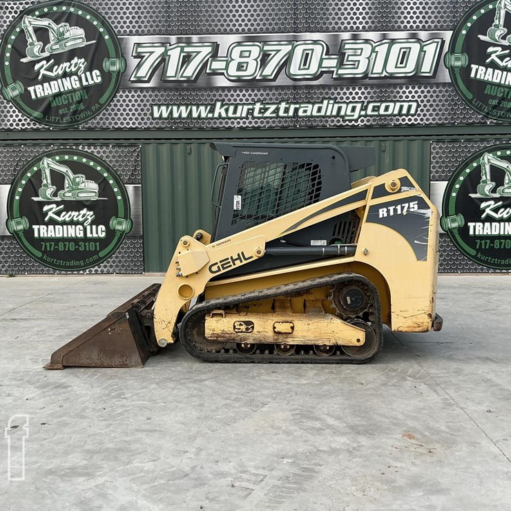2013 GEHL RT175