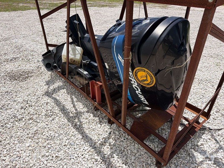 2002-mercury-135hp-outboard-boat-motor-image-4