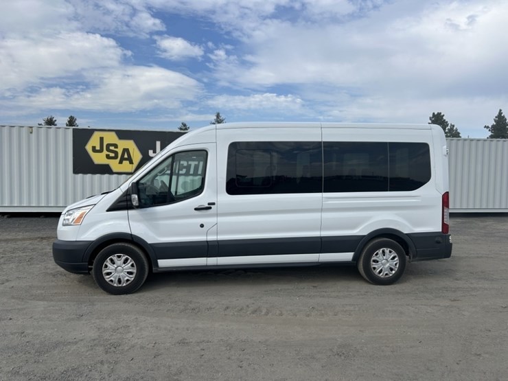 2018-ford-transit-image-2