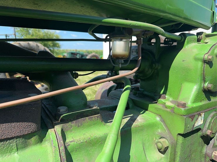 john-deere-a-image-13
