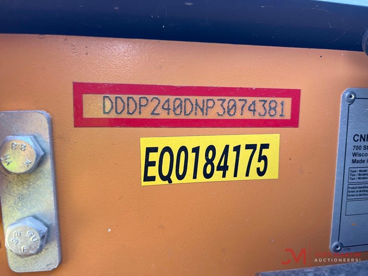 2023-case-pt240d-image-8