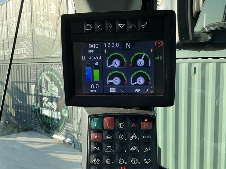 2019-deere-524l-image-14