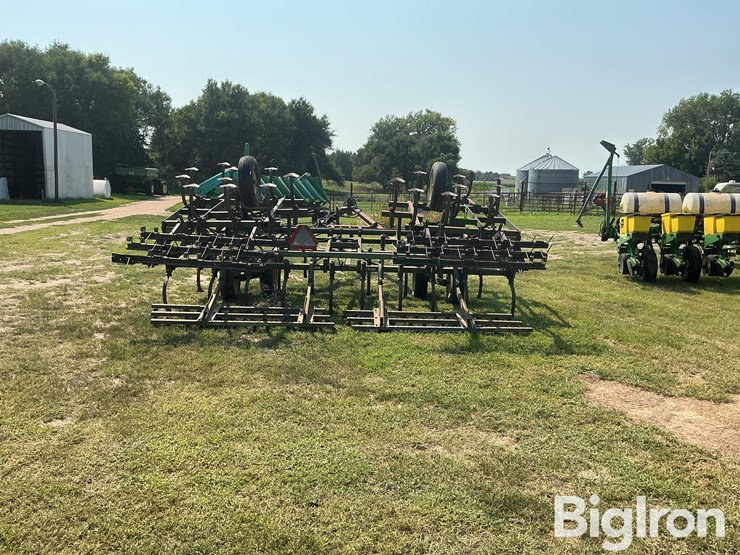 john-deere-26-image-6