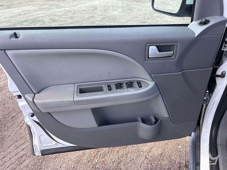 2007-ford-freestyle-image-11