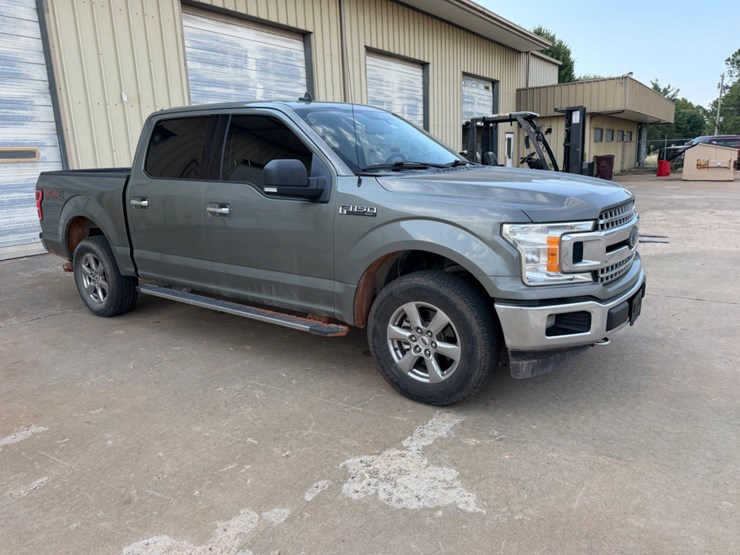 2019-ford-f150-xlt-image-1