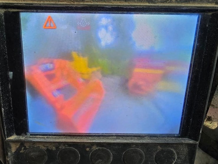 2021-takeuchi-tl12v2-image-19