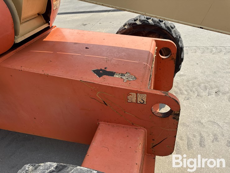 2004-jlg-600s-image-11