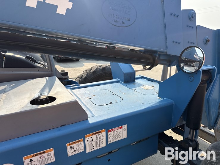 2012-genie-gth844-image-16