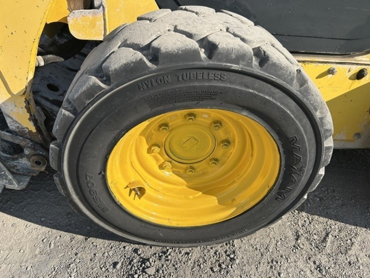 komatsu-sk820-5n-image-7