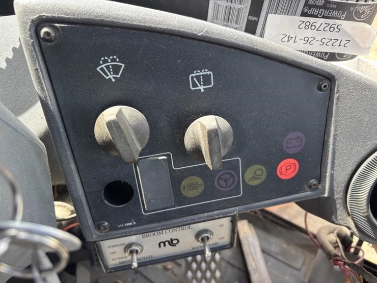caterpillar-it14g-image-33