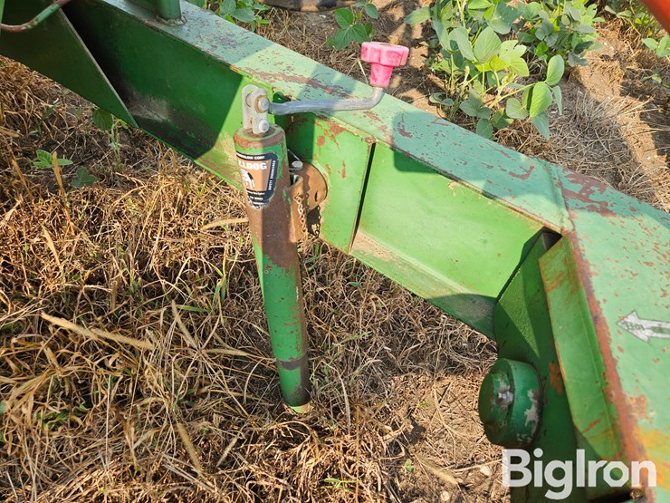 john-deere-400-image-12