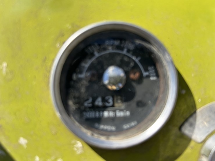 yanmar-ym240-image-22