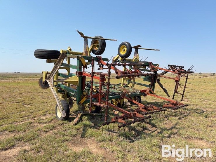 noble-32’-field-cultivator-image-7