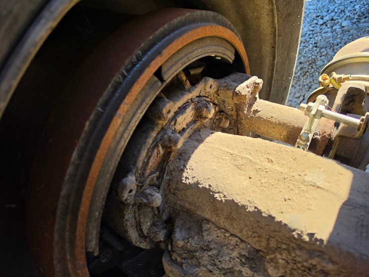 #26510-•-2006-mack-ct713-triaxle-dump-truck-image-57