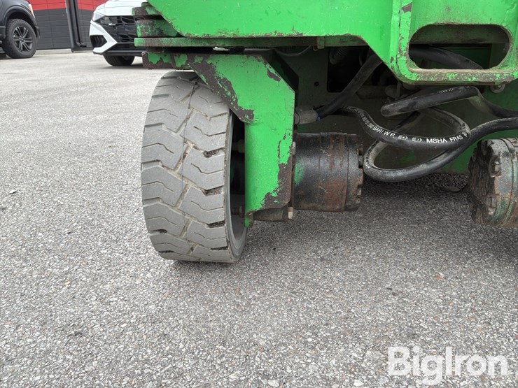2015-massey-ferguson-730-image-19
