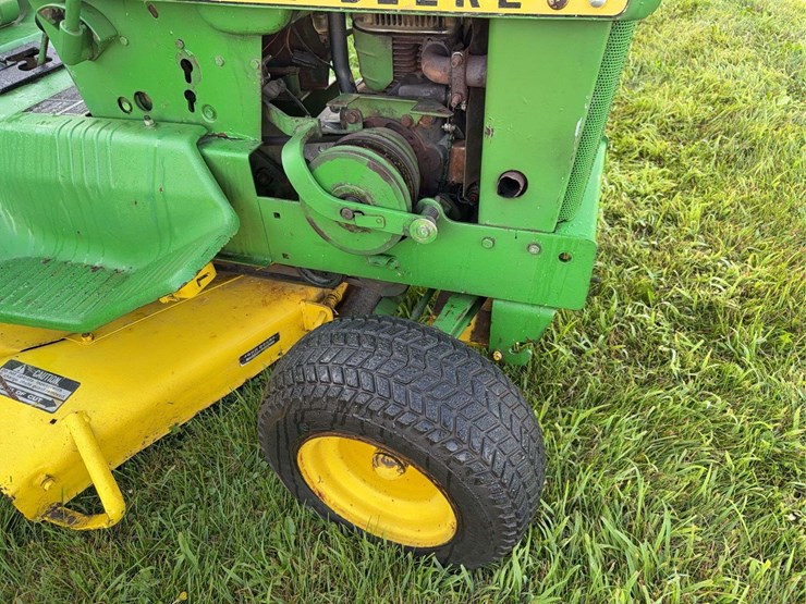 john-deere-110-image-6