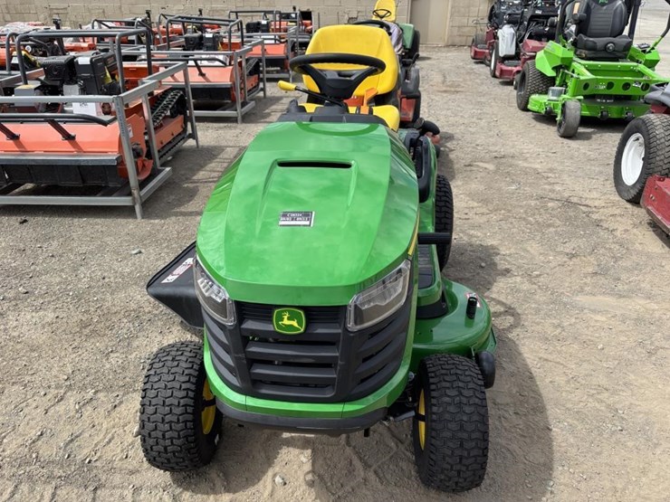 2026-john-deere-s120-image-6
