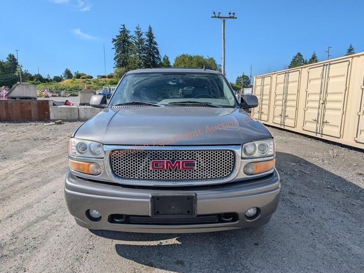 2006-gmc-yukon-xl-denali-image-4