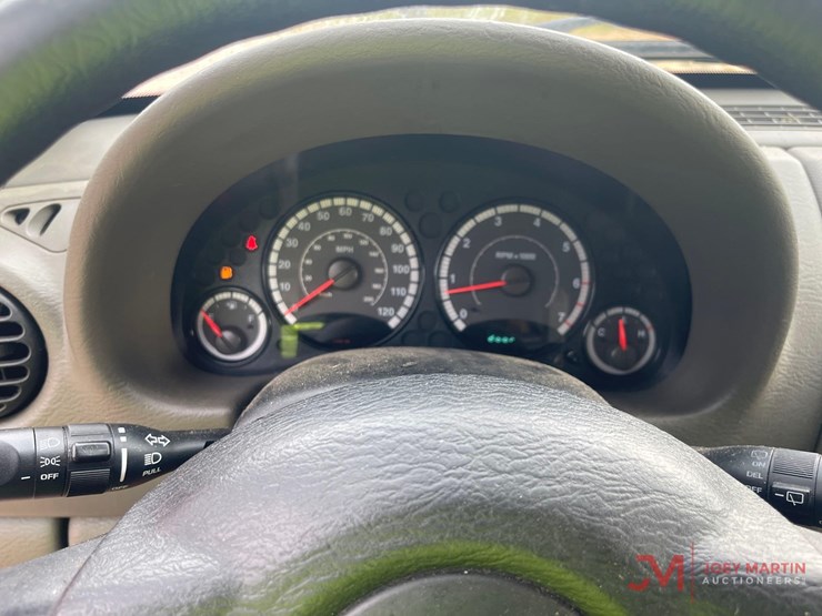 2005-jeep-liberty-image-22