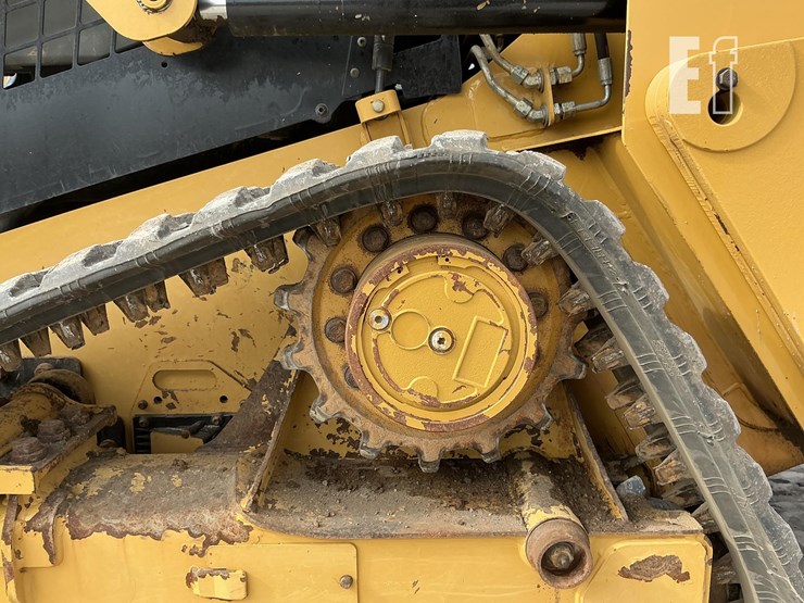 2019-caterpillar-249d3-image-9