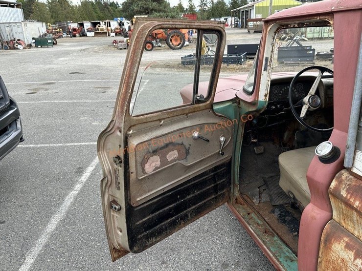 1962-chevrolet-c10-image-16