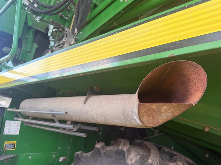 2015-john-deere-cp690-image-47