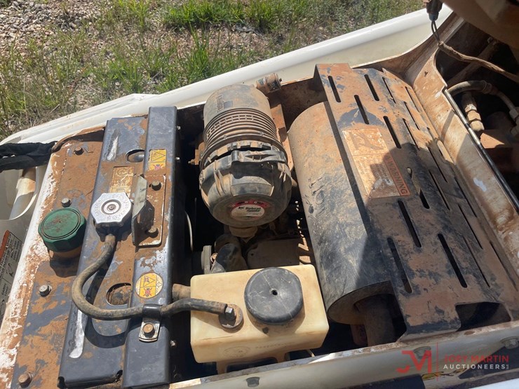 2023-bobcat-mt100-image-11