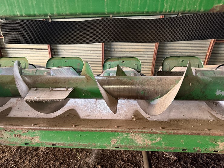john-deere-843-image-3