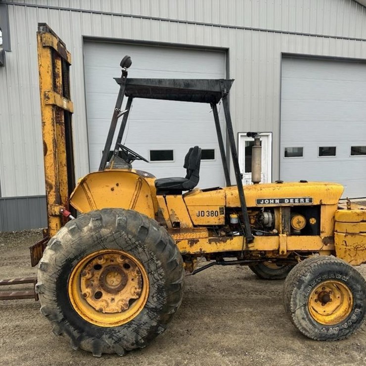 JOHN DEERE 380