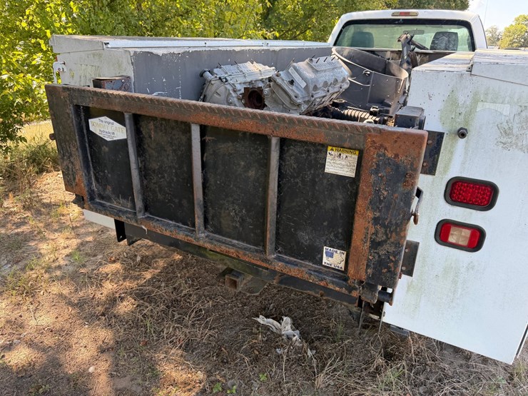 2012-ford-f350-image-16
