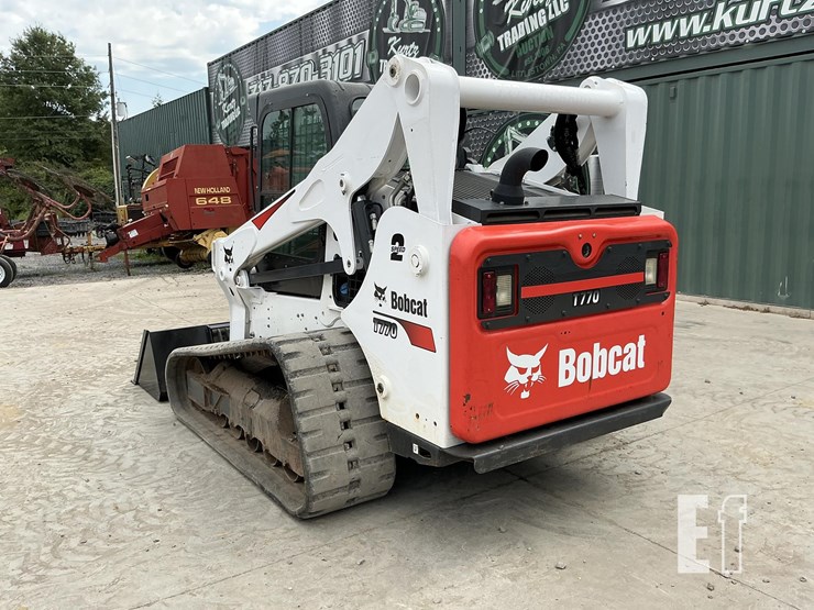 2021-bobcat-t770-image-2