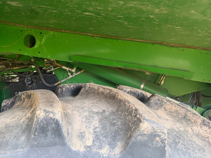 2015-john-deere-cp690-image-6