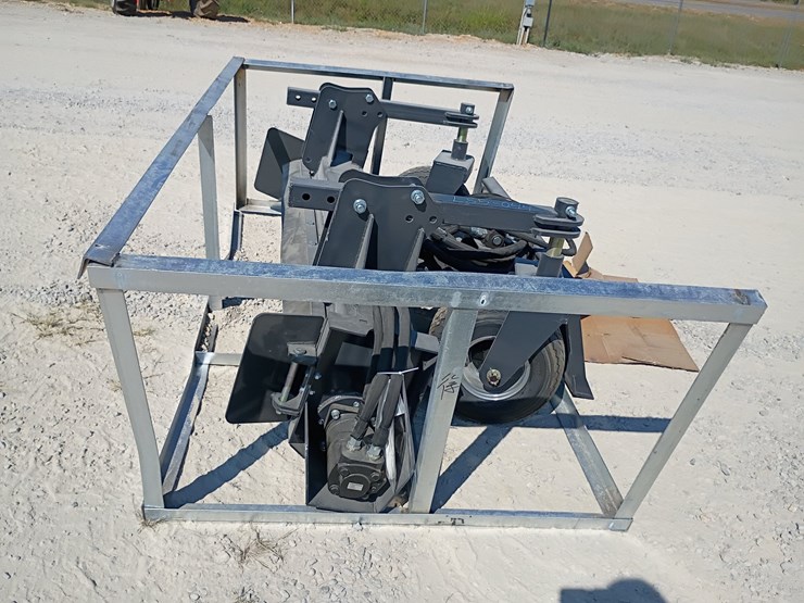 #l85-044-•-landhonor-power-rake-skid-steer-attachment-image-3