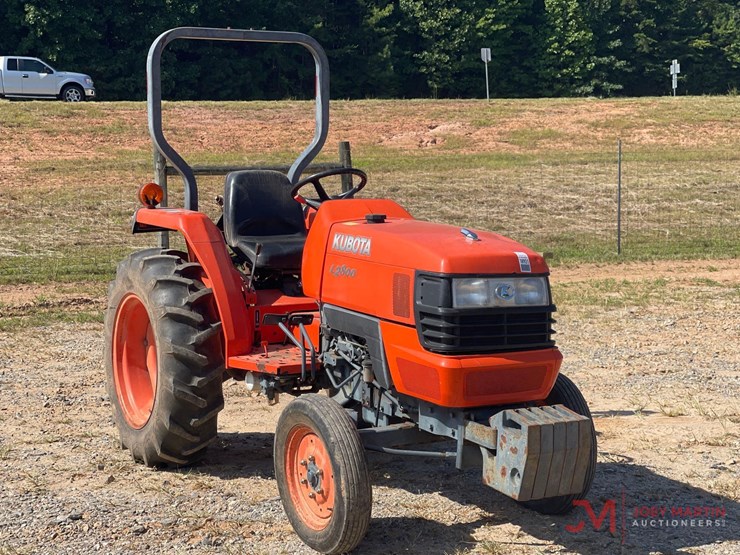 kubota-l2800-image-1