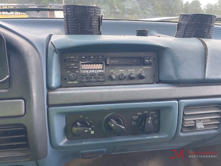 1994-ford-f350-xl-image-23