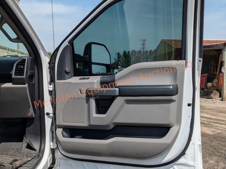 2016-ford-f150-xlt-image-46