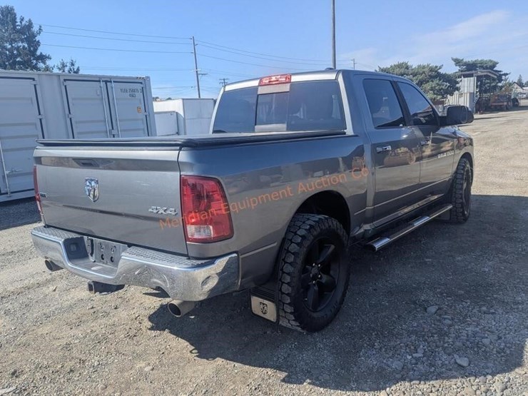 2011-dodge-ram-1500-image-5