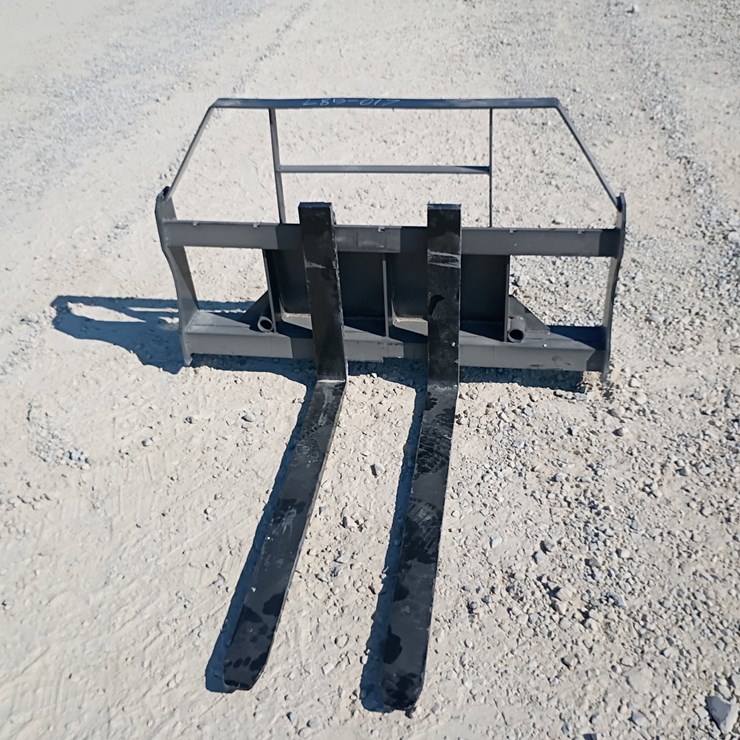 #L85-017 • Landhonor Pallet Fork Mini Skid Steer Attachment