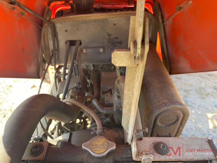 kubota-l2800-image-15