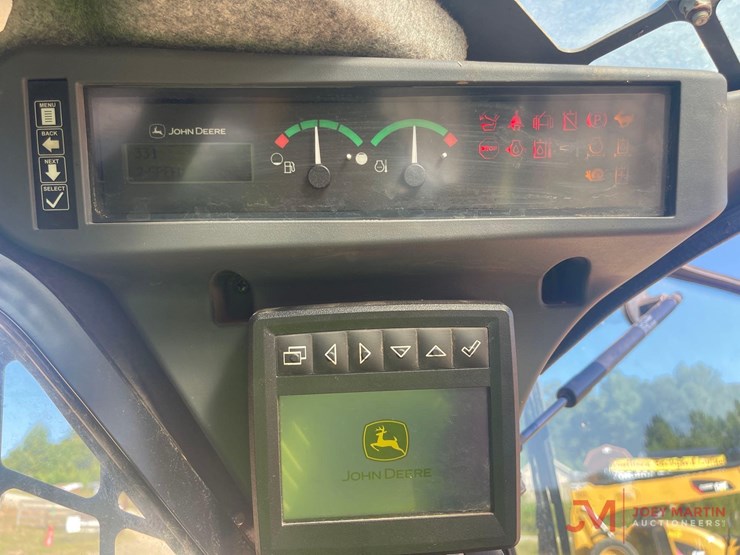 2024-deere-331g-image-18