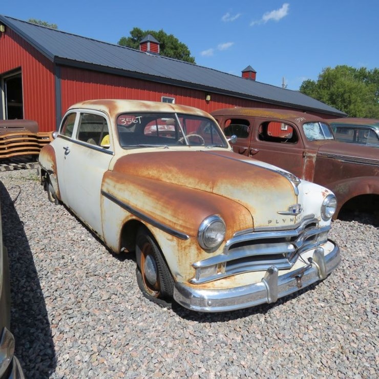 1951 Plymouth Deluxe 2dr Sedan
