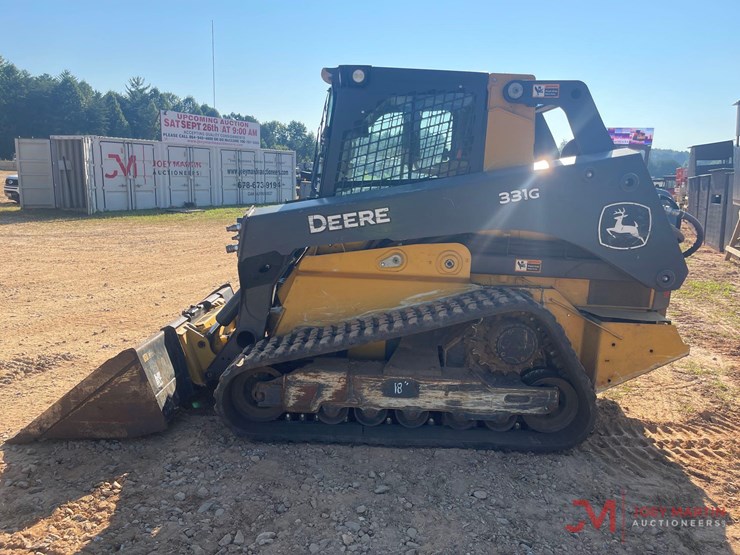 2024-deere-331g-image-6