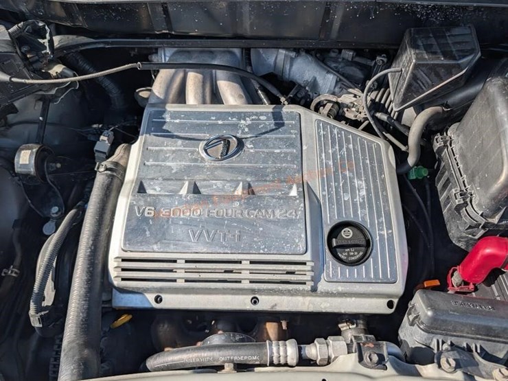 2001-lexus-rx300-image-35