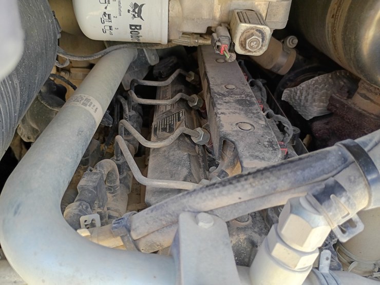 2022-bobcat-t66-image-17