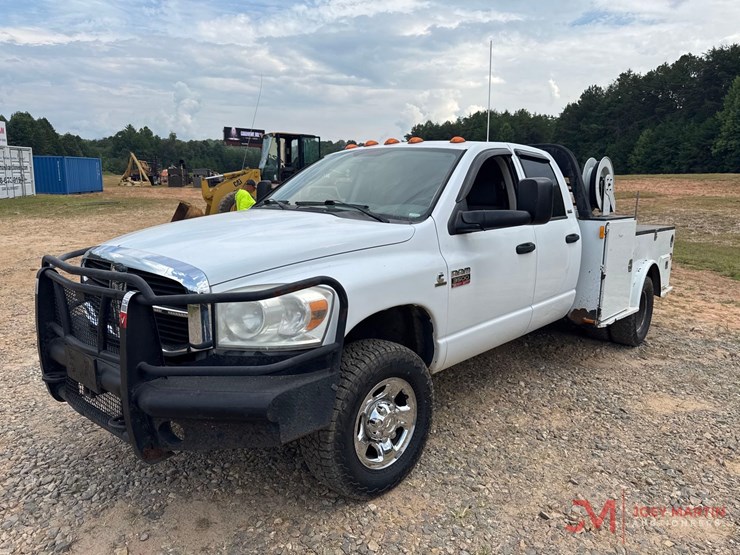 2008-dodge-ram-3500-image-4