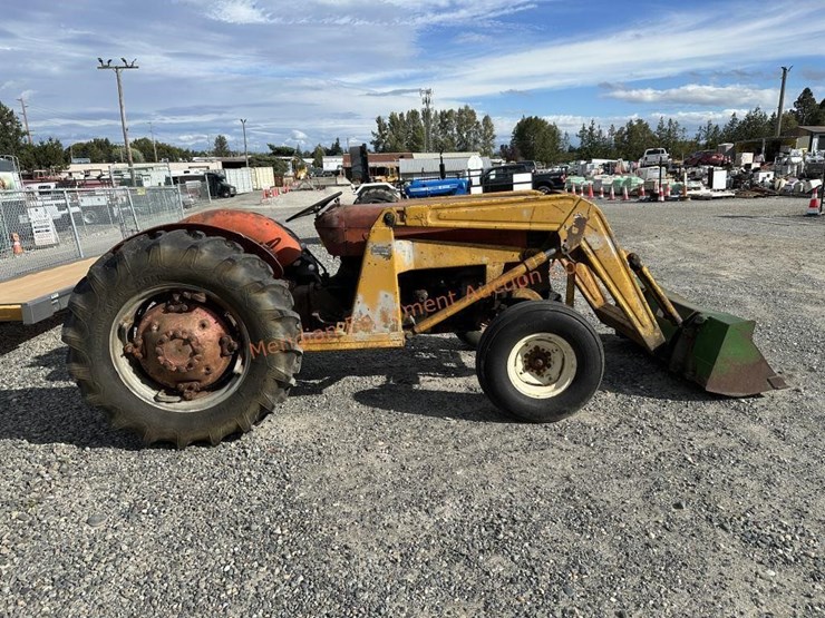 massey-ferguson-65-image-6