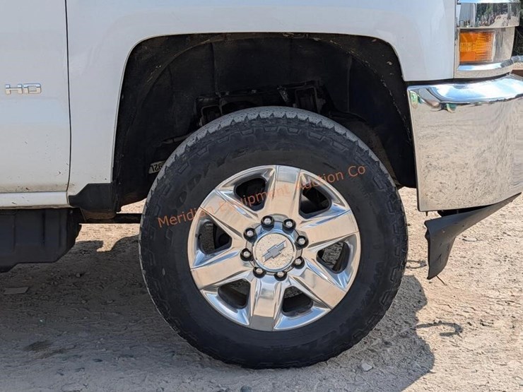 2017-chevrolet-silverado-3500-image-36